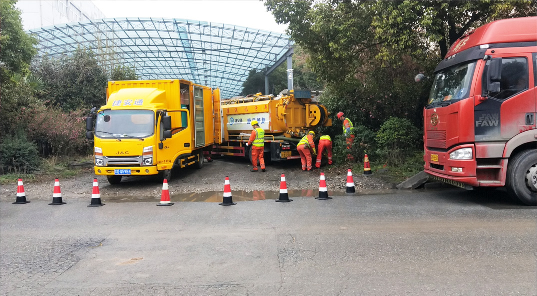 镇宁成区雨污水管网“四位一体”检测疏通项目